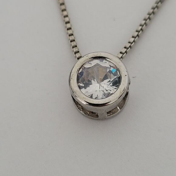 925 Sterling Silver Necklace Pendant - Bezel Single Zirconia Boxy Chain 17" - Picture 3 of 8